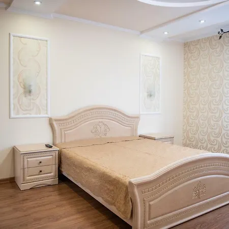 Apartment затишна оселя *